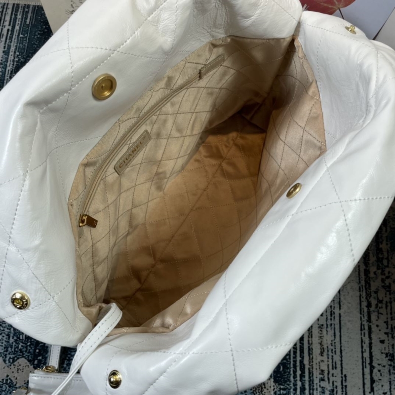 Ch**el hobo 22 bags